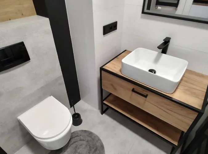 Hotel Uroczy Apartament Z Miejscem Na Auto W Garażu