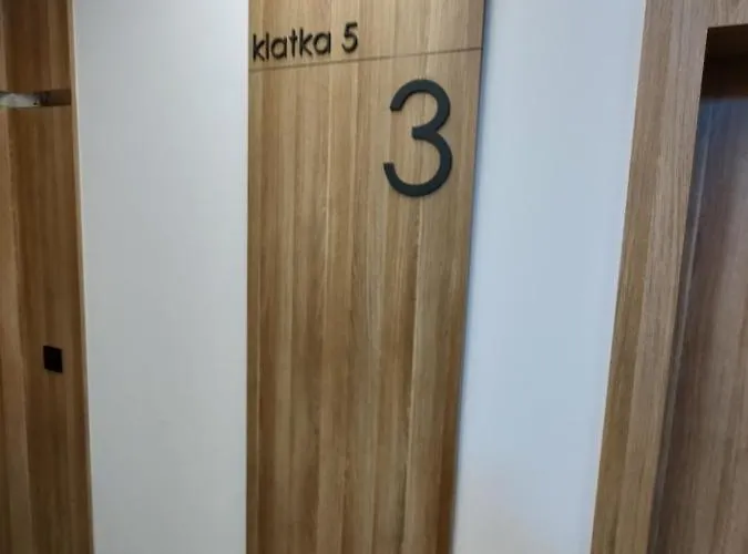 Uroczy Apartament Z Miejscem Na Auto W Garażu * Warszawa