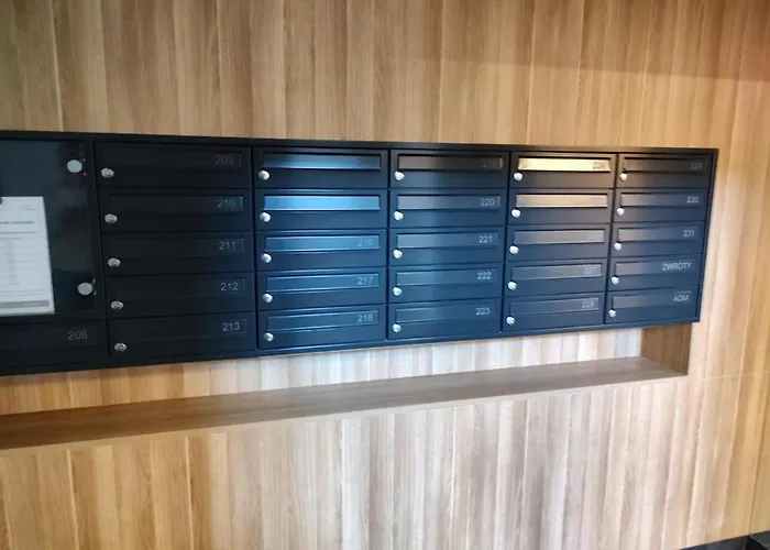 Uroczy Apartament Z Miejscem Na Auto W Garażu Hotel *