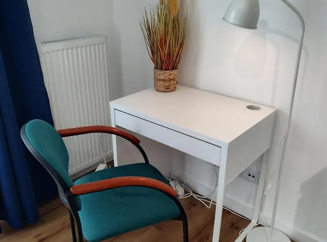 Uroczy Apartament Z Miejscem Na Auto W Garażu * Warszawa