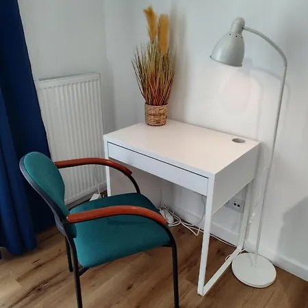 Uroczy Apartament Z Miejscem Na Auto W Garazu * Warschau